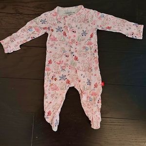 Magnetic Me Dandy Lions Modal Magnetic Footie - size Newborn